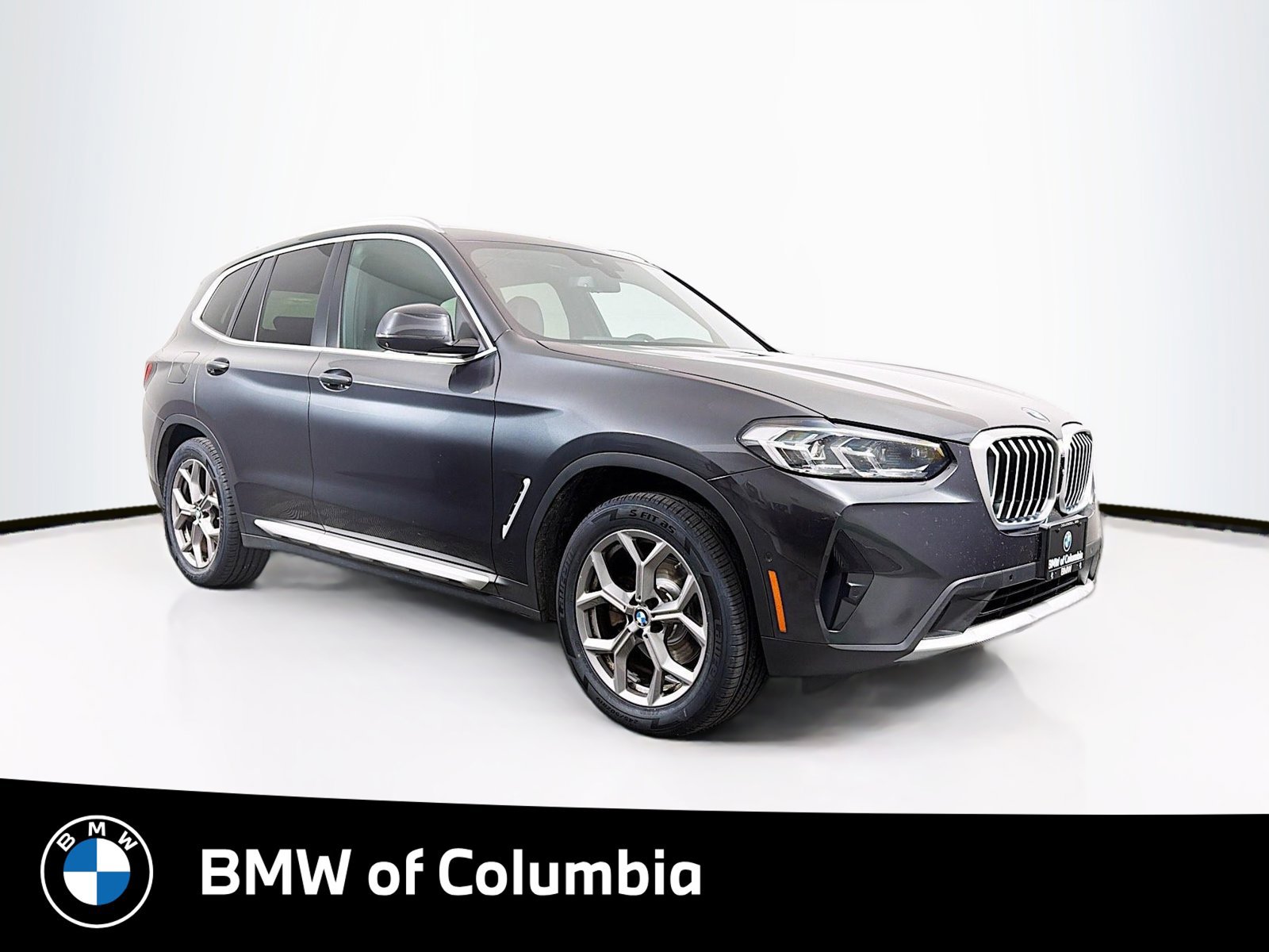 Used 2023 BMW X3 xDrive30i w/ Premium Package AWD/4WD image 1