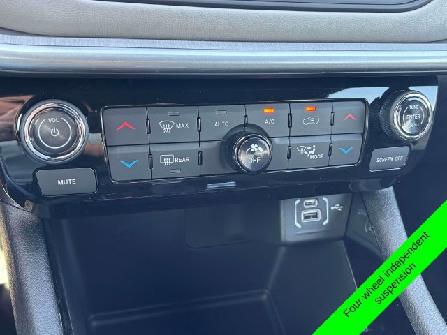 New 2026 Jeep Compass Limited AWD/4WD image 25