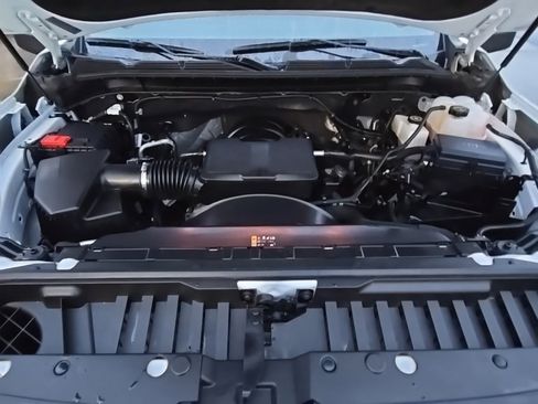 Used 2025 GMC Sierra 3500 SLE w/ SLE Value Package image 30