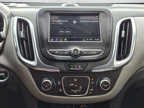 Used 2021 Chevrolet Trax LT w/ Redline Edition AWD/4WD image 11