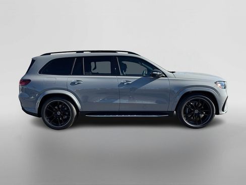 New 2026 Mercedes-Benz GLS 580 4MATIC image 3