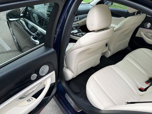 Used 2017 Mercedes-Benz E 300 4MATIC image 15