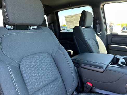 New 2026 RAM 1500 Express RWD image 18