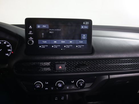 Certified 2026 Honda HR-V LX image 40