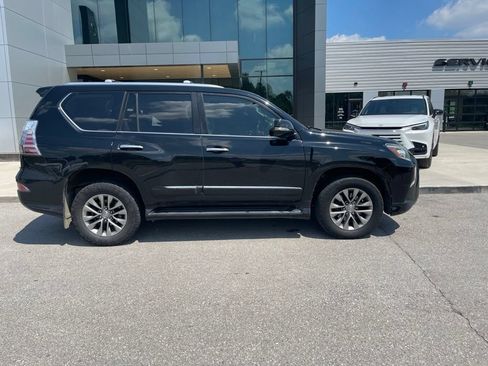 Used 2015 Lexus GX 460 Luxury AWD/4WD image 3