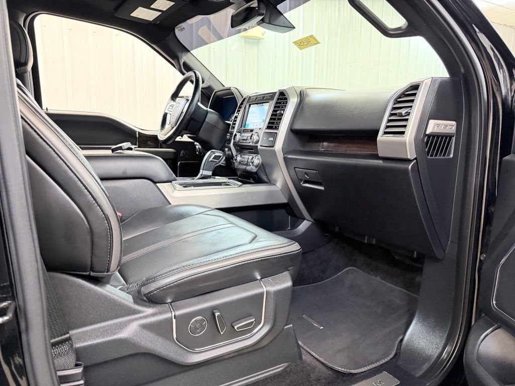 Used 2017 Ford F150 Platinum w/ Equipment Group 701A Luxury AWD/4WD image 34