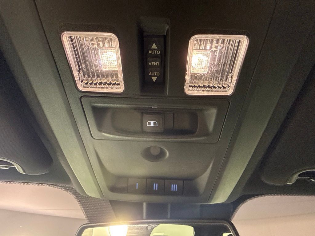 Used 2017 RAM 1500 Limited AWD/4WD image 28