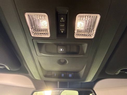 Used 2017 RAM 1500 Limited AWD/4WD image 28
