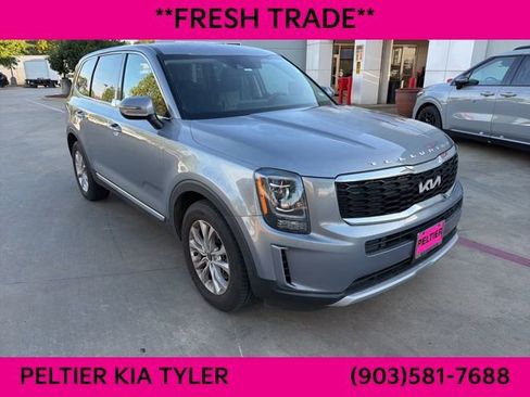 Used 2022 Kia Telluride LX image 1
