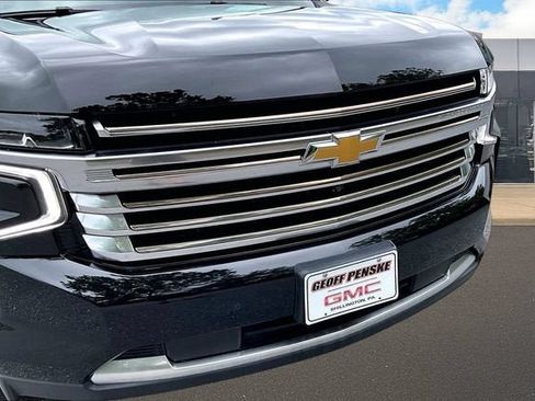 Certified 2023 Chevrolet Suburban High Country w/ Max Trailering Package AWD/4WD image 29