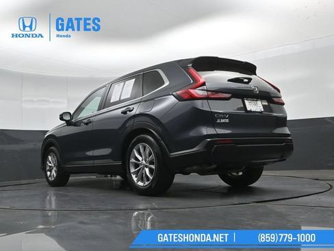 Certified 2025 Honda CR-V EX image 39