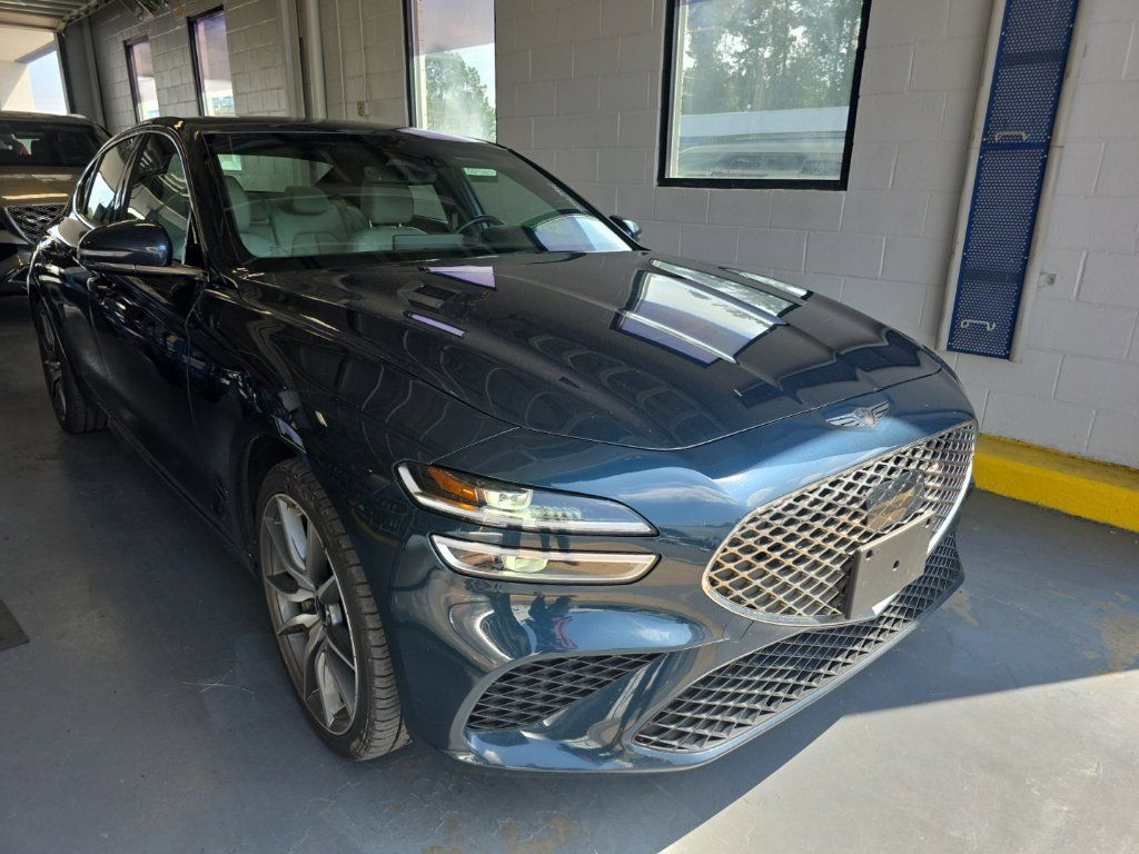 Used 2025 Genesis G70 2.5T AWD/4WD image 2