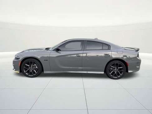 Used 2023 Dodge Charger R/T w/ Blacktop Package image 2