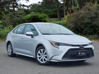 Used 2022 Toyota Corolla LE image 1