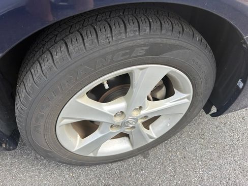 Used 2013 Toyota Corolla LE w/ Premium Complete Pkg FWD image 10