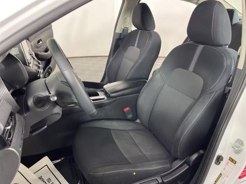 Used 2023 Nissan Sentra SV w/ All-Weather Package FWD image 19