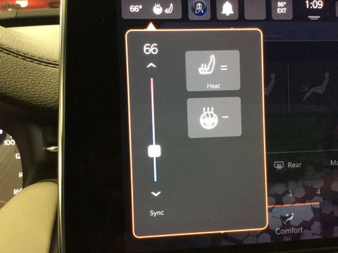 Used 2024 Jeep Compass Limited image 26