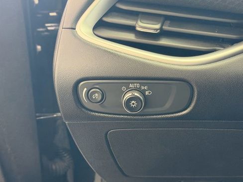 Used 2023 Chevrolet Malibu LT FWD image 24