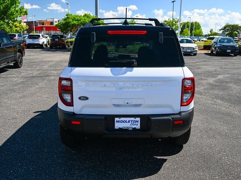 Certified 2025 Ford Bronco Sport Outer Banks w/ Outer Banks Tech Package+ AWD/4WD image 6