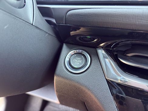 New 2026 Buick Envista Sport Touring FWD image 15