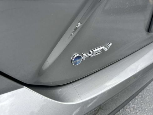 New 2026 Toyota Camry SE w/ Convenience Package FWD image 10