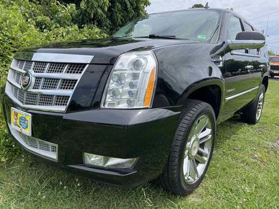 Used 2013 Cadillac Escalade Platinum