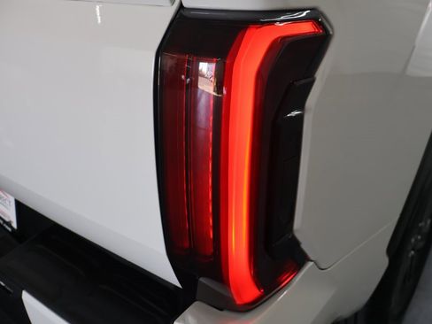 Used 2023 Toyota Tundra SR5 w/ SR5 Convenience Package image 27