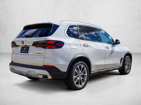 Certified 2026 BMW X5 xDrive50e w/ Executive Package AWD/4WD image 5