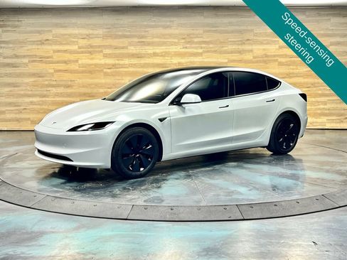 Used 2025 Tesla Model 3 Long Range RWD image 5