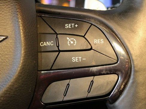 Used 2016 Chrysler 200 S w/ Sun & Sound Group image 21