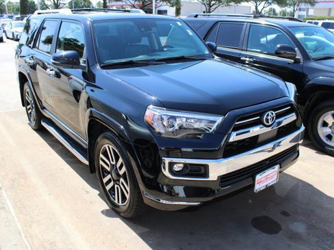 Used 2024 Toyota 4Runner Limited RWD image 2