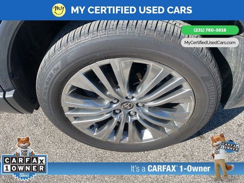 Used 2023 Toyota Venza Limited AWD/4WD image 41