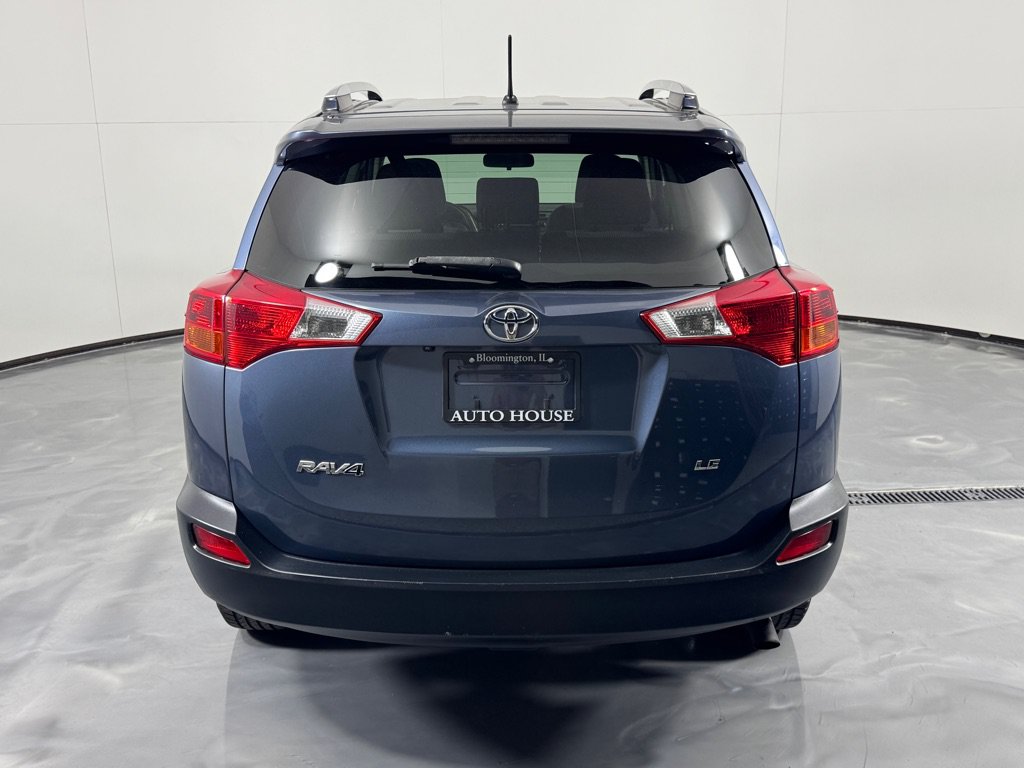 Used 2013 Toyota RAV4 LE FWD image 6