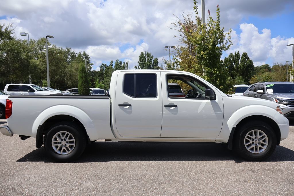 Used 2018 Nissan Frontier SV RWD image 9