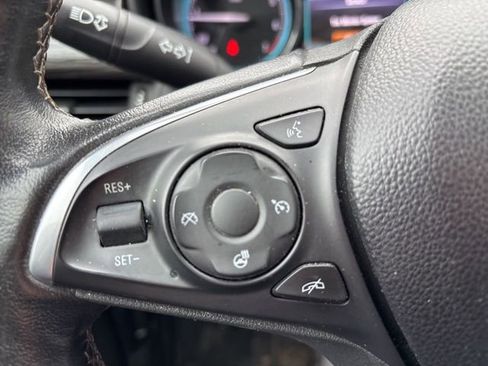 Used 2018 Buick Envision Essence image 22