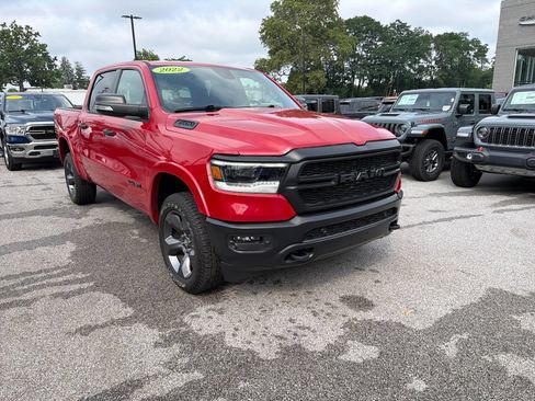Used 2022 RAM 1500 Big Horn w/ Built-to-serve Edition AWD/4WD image 4