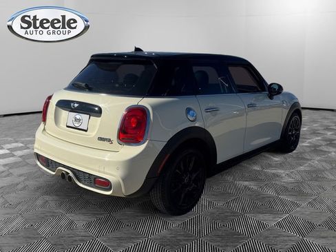 Used 2018 MINI Cooper S image 5