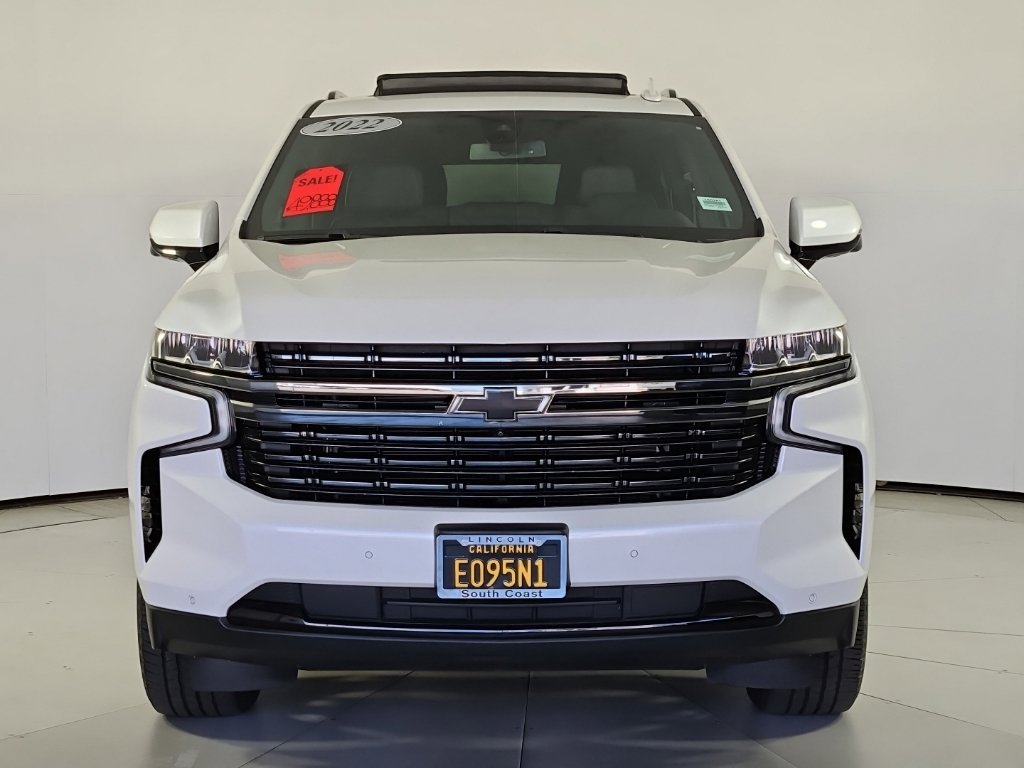 Used 2022 Chevrolet Suburban RST w/ Luxury Package RWD image 3