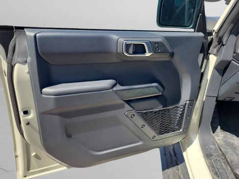 New 2026 Ford Bronco Outer Banks AWD/4WD image 5