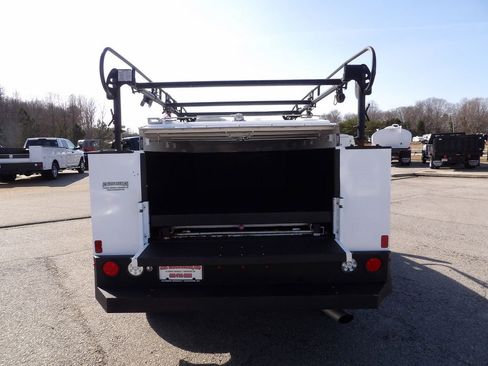 Used 2021 Chevrolet Silverado 2500 W/T image 41