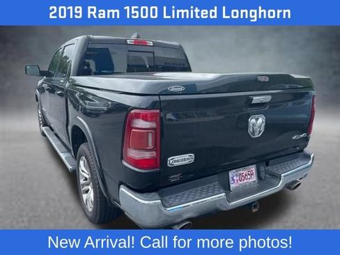 Used 2019 RAM 1500 Limited AWD/4WD image 2