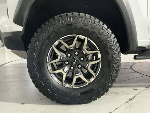 Used 2024 Chevrolet Colorado ZR2 image 20