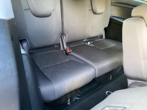 Used 2019 Honda Odyssey EX image 42