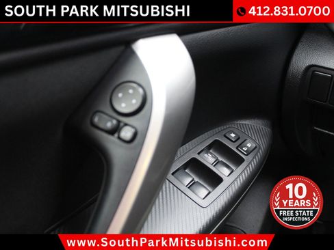 Used 2019 Mitsubishi Eclipse Cross SE image 25