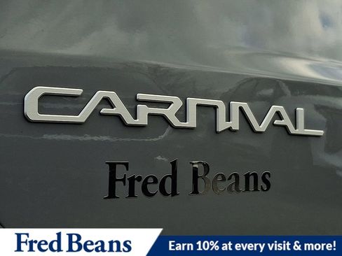 New 2026 Kia Carnival EX FWD image 25