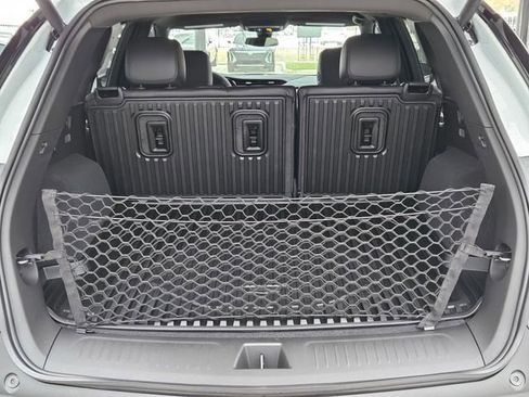 New 2026 Cadillac XT5 Luxury w/ LPO, Floor Liner Package image 28