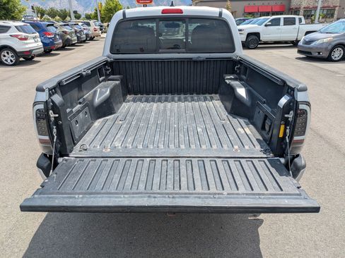 Used 2012 Toyota Tacoma 4x4 Double Cab w/ TRD Sport Pkg image 29