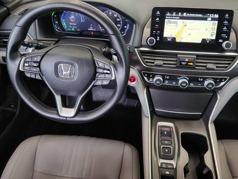 Used 2019 Honda Accord Touring image 26