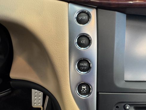 Used 2014 Maserati GranTurismo Convertible image 73