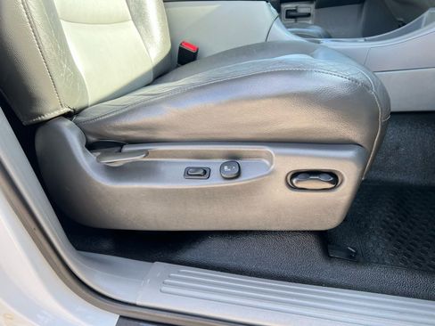 Used 2003 Ford Explorer Sport Trac XLS image 22